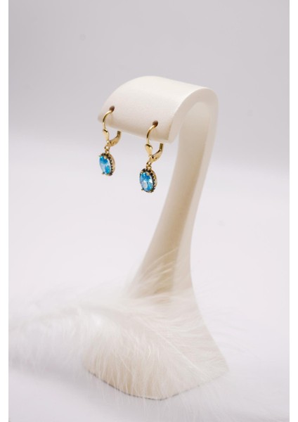 Mavi Topaz Taşlı 14 Ayar Altın Küpe | Işıltılı ve Kancalı Şık Model fiyatları