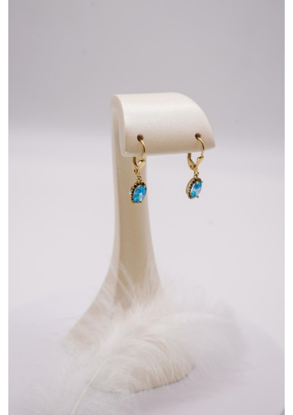 Mavi Topaz Taşlı 14 Ayar Altın Küpe | Işıltılı ve Kancalı Şık Model modelleri