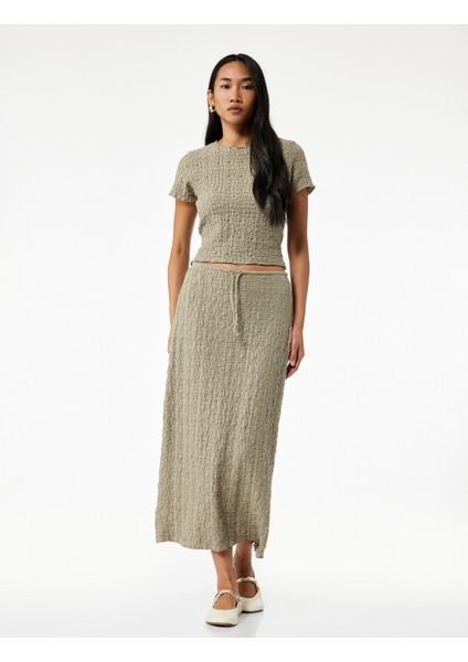 Beli Bağcıklı Slim Fit Bürümcük Kumaş Dokulu Midi Kalem Etek