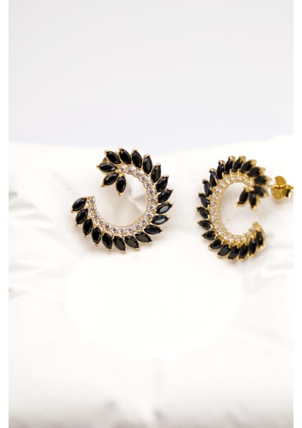 Oniks Taşlı 14 Ayar Altın Spiral Form Küpe | Işıltılı ve Modern Görünüm fiyatları