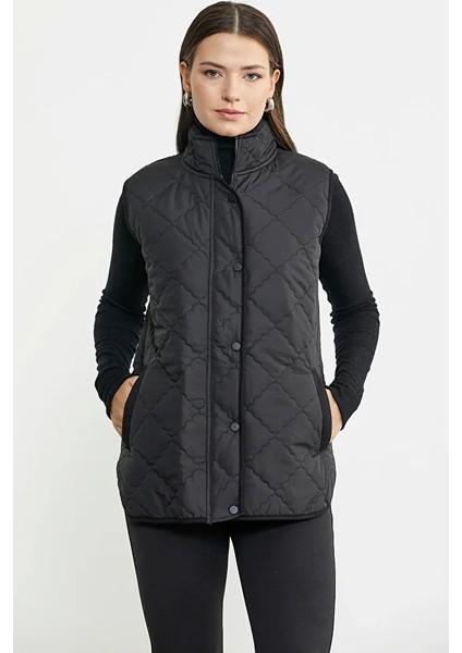 Dik Yaka Cepli Kapitone Yelek - Siyah fiyatları