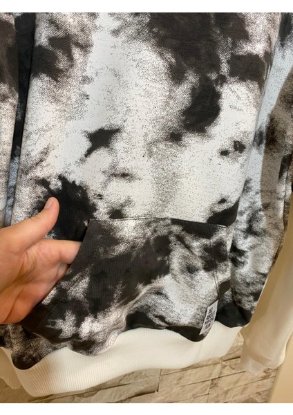 Aysbebe Batik Desenli Kapşonlu Sweat Unısex indirimleri