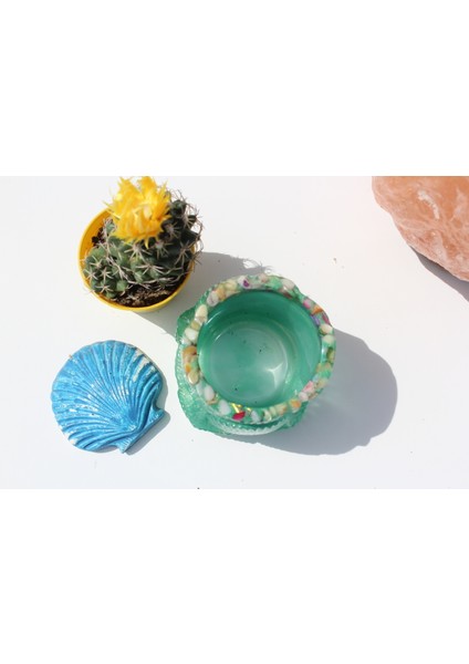 El Yapımı Epoksi Reçine Şık Tasarım Saksı(Çiçeksiz) - Kadın Emeği fırsatları