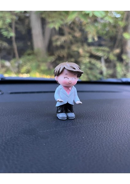 Araba Içi Torpido Üstü Kucaklaşan Gelin Damat Çift Biblo Aksesuar Torpido Süsü Sevgiliye Hediye fırsatları