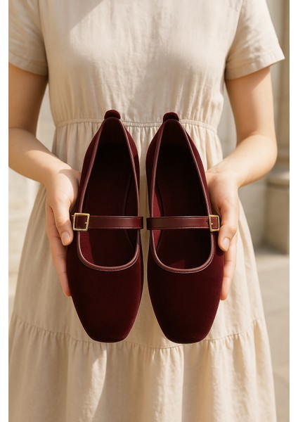 Kadın Babet Ayakkabı Kadife Altın Tokalı Şık Hafif Ortopedik Ses Yapmaz Taban