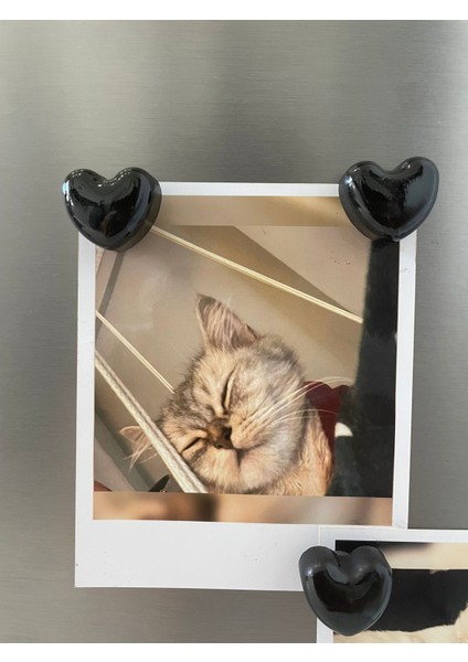 Siyah 5'li Kalpli Magnet Seti – Fotoğraf ve Not Tutucu, Buzdolabı Süsü, Güçlü Mıknatıs, Dekoratif fırsatları