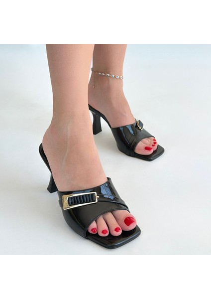 Siyah Rugan Kadın Topuklu Terlik fırsatları