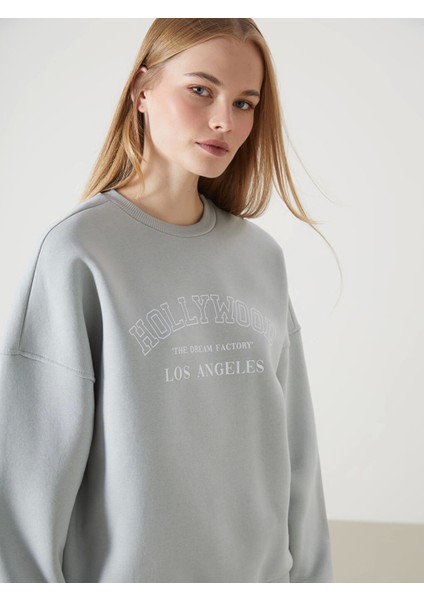 Lcw Vision Gri Bisiklet Yaka Baskılı Oversize Kadın Kalın Sweatshirt