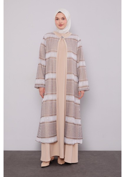 Bej Dantel Elbiseli Ferace