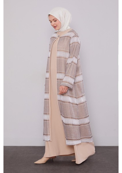 Bej Dantel Elbiseli Ferace