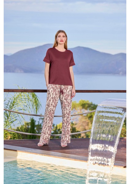 Kadın Desenli ve Dantelli Kısa Kollu Pijama Takımı 25096 fırsatları