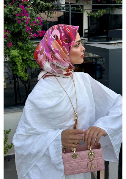 Pembe Karışık Çiçek Desen Twill Ipek Eşarp