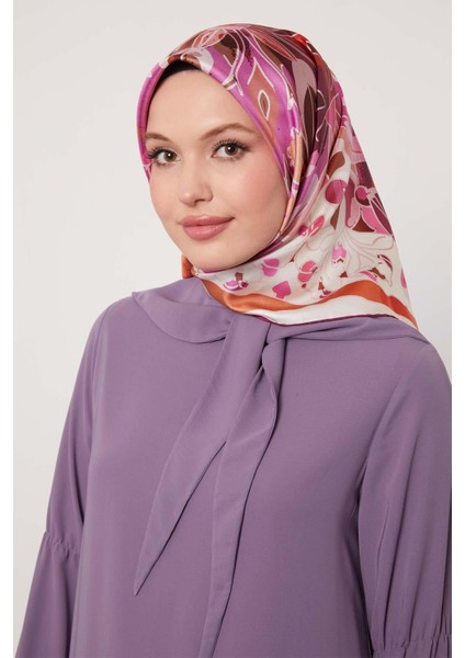Pembe Karışık Çiçek Desen Twill Ipek Eşarp indirimleri