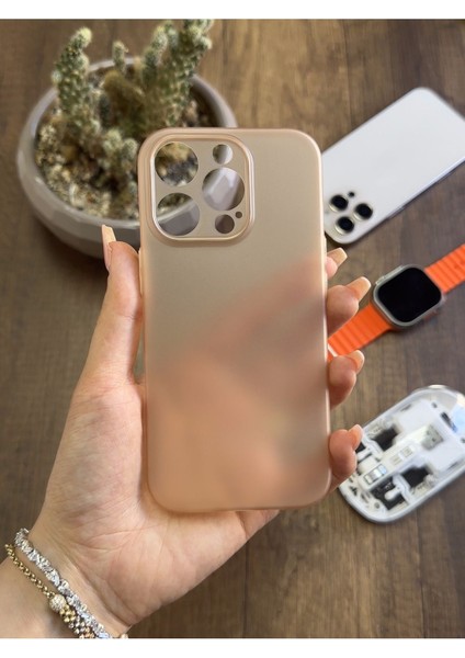 iPhone 16 Pro Uyumlu Süper Ince Mat Ultra Thin Silikon Kılıf fırsatları