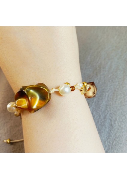 Yıldız Figürlü Inci Boncuk Örgü Makrome Bileklik, El Yapımı Şık Kadın Takı ve Hediyelik Aksesuar, Yıldız Bileklik, Inci Bileklik, Makrome Bileklik, Örgü Bileklik, Inci Yıldız Bileklik fiyatları