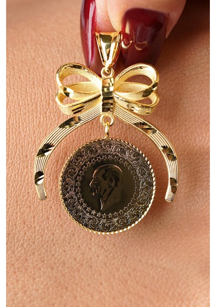 14 Ayar Altın Kalem Işlemeli Fiyonklu Çeyrek Altın Kolye Ucu modelleri