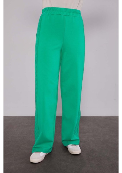 Benetton Şerit Dantel Detaylı Spor Takım indirimleri