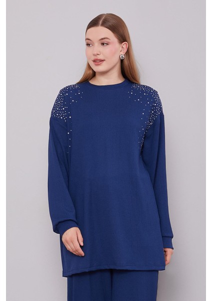 Lacivert Omzu Taş Işlemeli Ikili Takım fırsatları