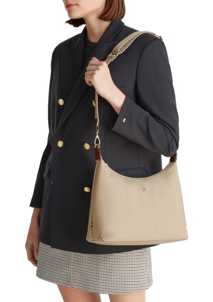 Tommy Hilfiiger Kadın Çapraz Çanta AW0AW17937RBT modelleri