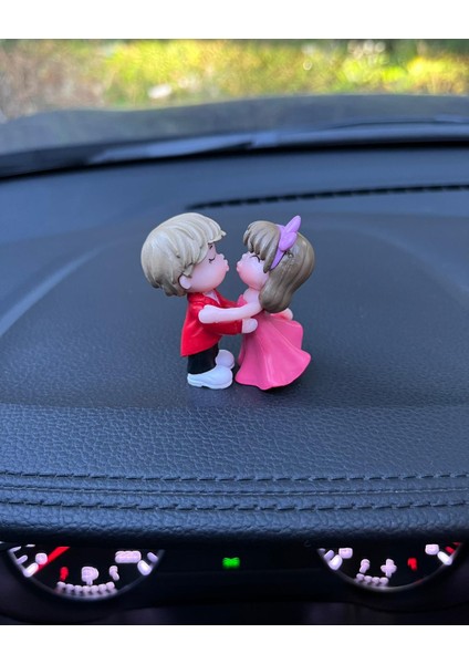 Dans Eden Sevimli Çift Araba Içi Biblo Aksesuar Torpido Süsü Sevgiliye Hediye fiyatları