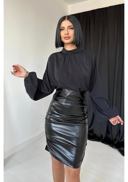Siyah Deri Elbise