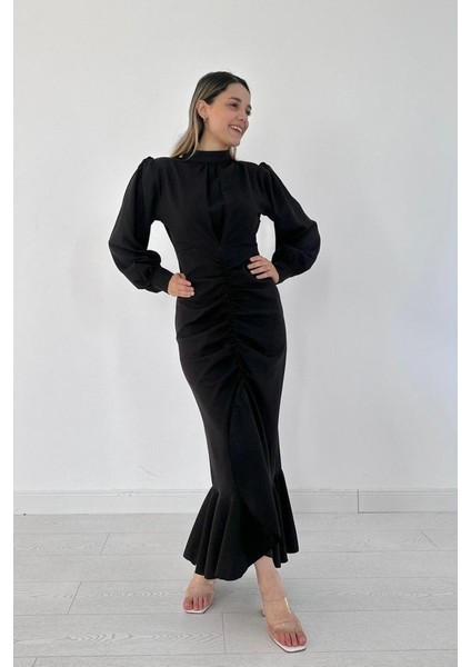 Siyah Volanlı Uzun Kol Elbise indirimleri