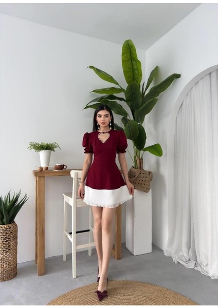 Safe Kalp Detaylı Elbise