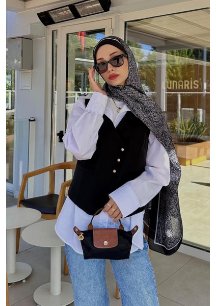 Siyah Deri Kapak Detaylı El Çantası