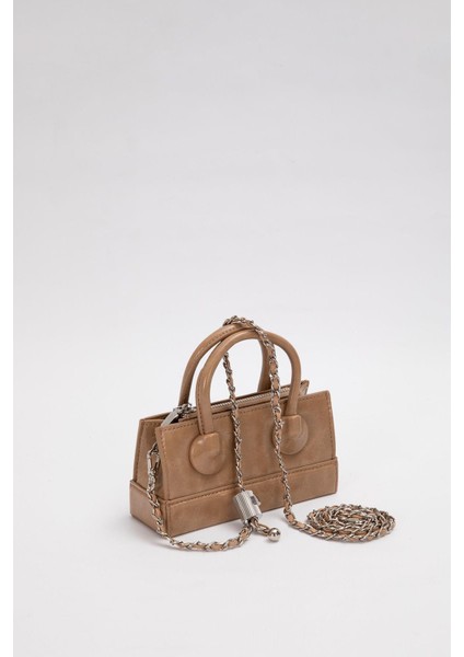 Haki Ayarlanabilir Kilit Detaylı El Çantası