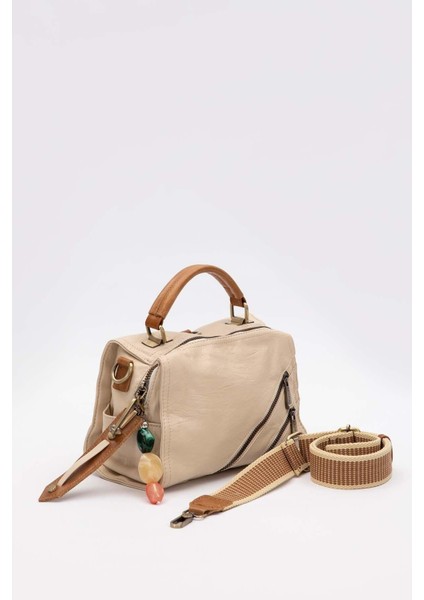 Krem Çapraz Fermuar Detaylı Sırt Çantası fiyatları