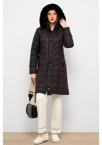 Çıkabilir Kürklü Kapüşonlu Fermuar Kapamalı Kapitone Mont Siyah 6779 indirimleri