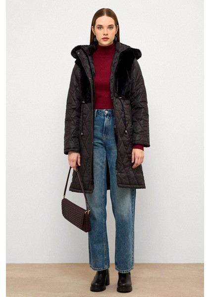 Çıkabilen Kürklü Kapüşonlu Pelüş Garnili Kapitone Mont Siyah 6781 fiyatları