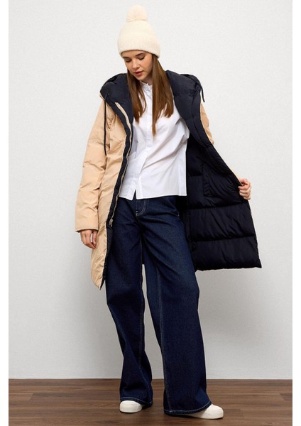 Kapüşonlu Iki Renkli Çift Taraflı Şişme Mont Laci-Taş 5371 indirimleri