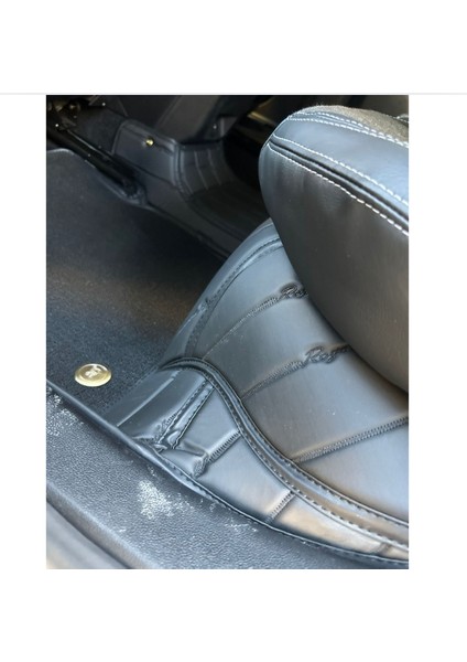 Jeep Compass 2017-2025 Arası Aracına Özel 8d Çift Katmanlı Havuzlu Paspas Takımı fiyatları