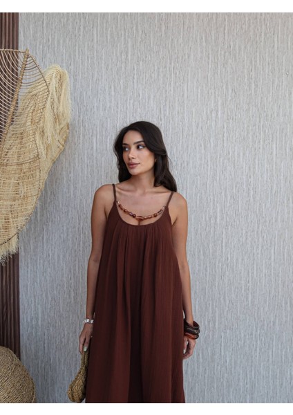 Örgü Askılı Göğüs Taşlı Midi Elbise fiyatları
