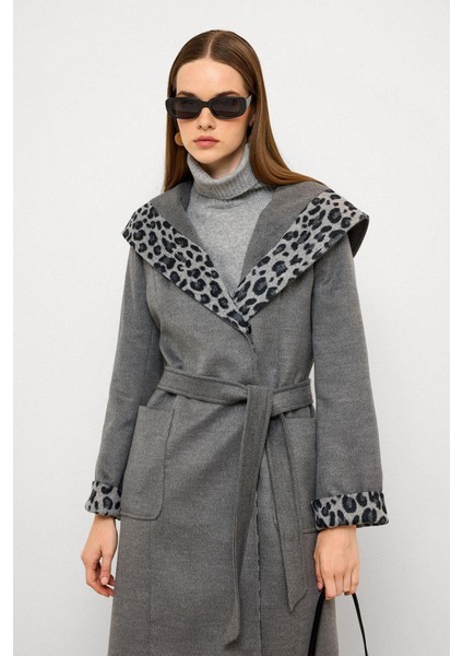 Kapüşonlu Leopar Desen Garnili Torba Cepli Kaban Koyu Gri 3123 fiyatları