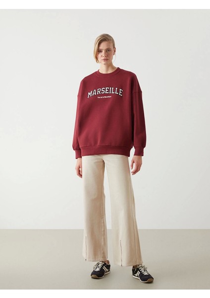 Lcw Vision Bordo Bisiklet Yaka Nakışlı Oversize Kadın Kalın Sweatshirt fiyatları