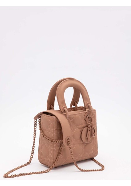 Pembe Mini Zincir Aksesuarlı El Çantası fiyatları