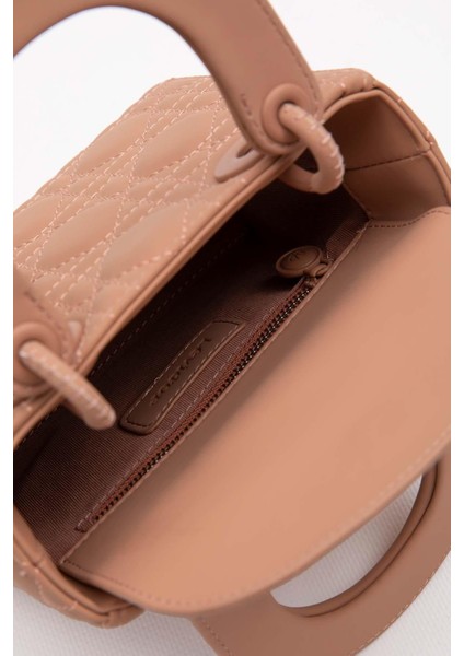 Pembe Mini Zincir Aksesuarlı El Çantası modelleri