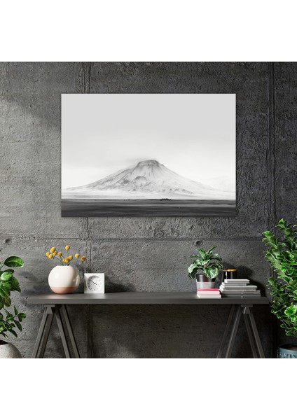 Volkanik Manzara Kanvas Tablo - Volkan Volkan Duvar Sanatı Siyah ve Beyaz Huzurlu Atmosfer modelleri