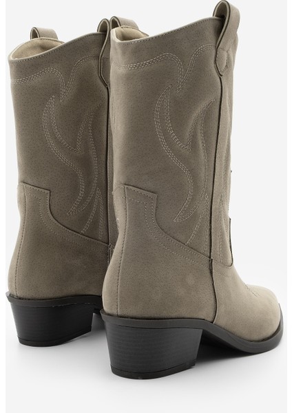 Kadın Sivri Burun Nakışlı Western Bot Nilva Vizon Süet indirimleri