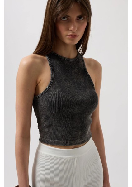 Yıkamalı Halter Yaka Crop Siyah Bluz