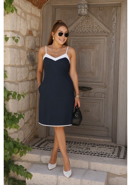 Kadın Ip Askılı Geniş V Yakalı Çift Renkli Janjan Krep Mini Elbise