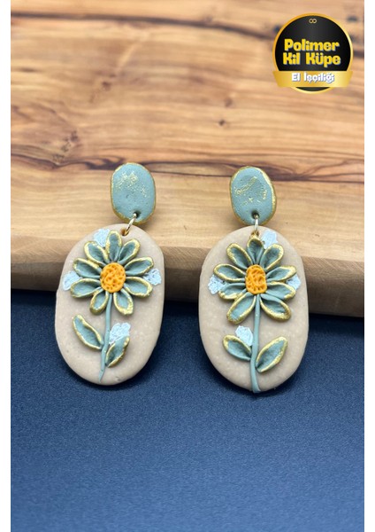 Miyapetya Özel Tasarım Modern Altın Renk Dokunuşlu Çiçek Desenli El Yapımı Polimer Kil Küpe