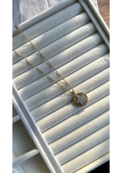 Yıldız Detay Uzun Kolye modelleri