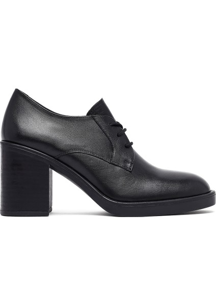 Kadın Siyah Bağcıklı Kalın Topuklu Deri Maskülen Ayakkabı 25AFD201818