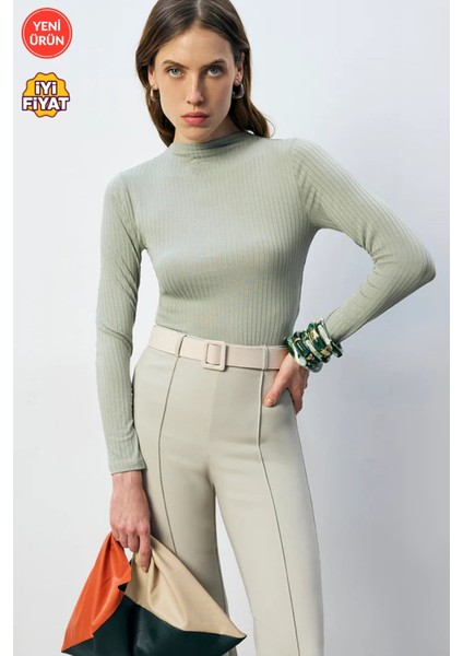 Kadın Çıtçıtlı Dik Yaka Uzun Kollu Basic Body – Rahat Fit, Yeni Sezon, Kadın Body