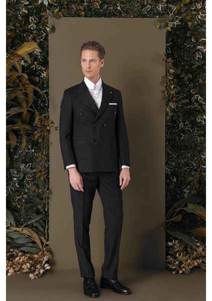 Tk 884 Slim Fit Siyah Klasik Takım Elbise