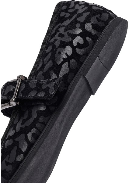 Kadın Siyah Leopar Desenli Tokalı Süet Deri Babet 25AFD201510