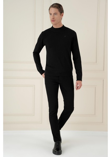 Tr 876 Slim Fit Siyah Klasik Triko